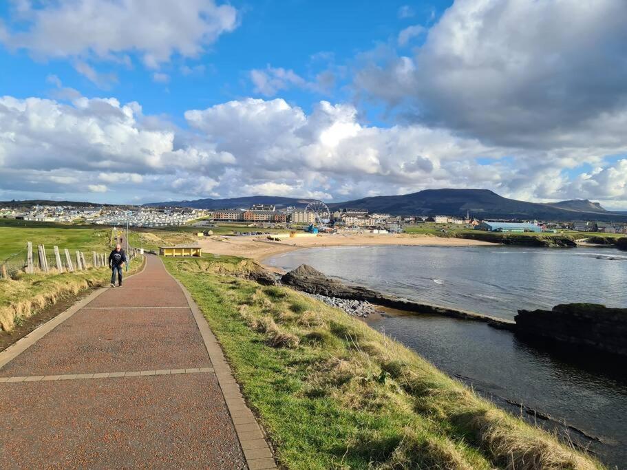Bundoran Seaside Stays House - Wifi, Large Spacious Home Luaran gambar