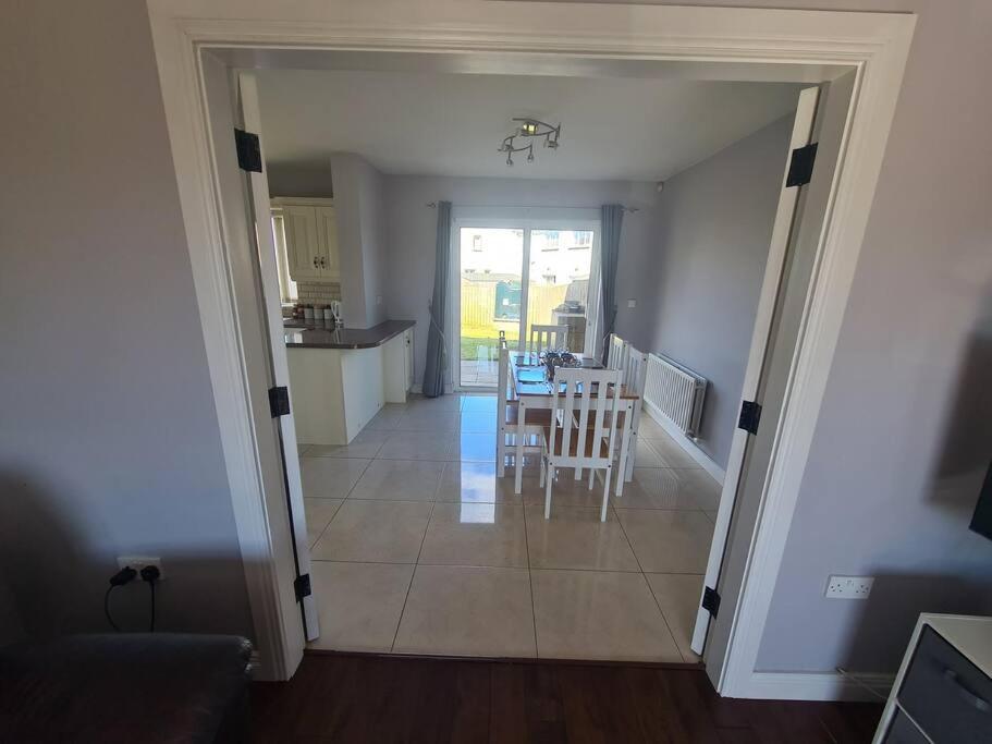 Bundoran Seaside Stays House - Wifi, Large Spacious Home Luaran gambar